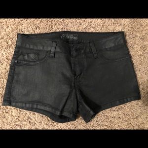 Guess shorts size 27